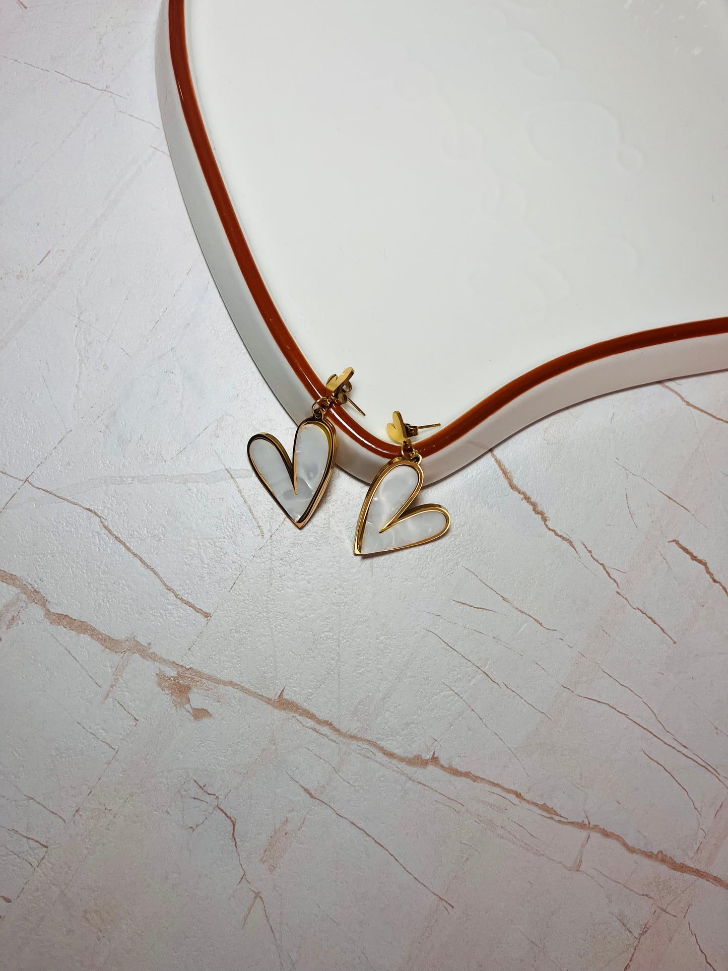 Elegant White Gold Heart Stud Earrings – Stainless Steel, Anti-Tarnish