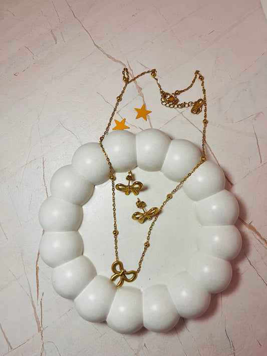 Elegant Luxe Set – Necklace, Earrings Combo